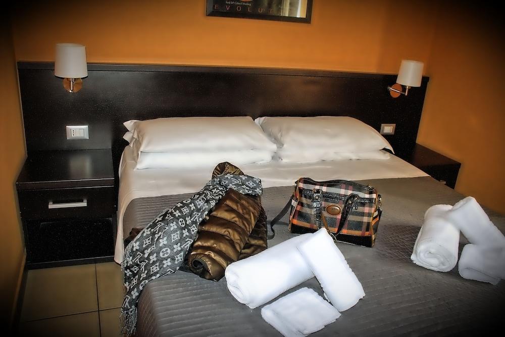 San Lorenzo Hostal *